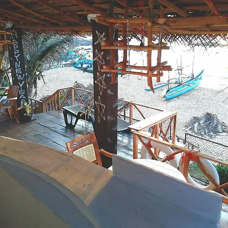 Villa Crocodile Beach Hikkaduwa Exterior photo