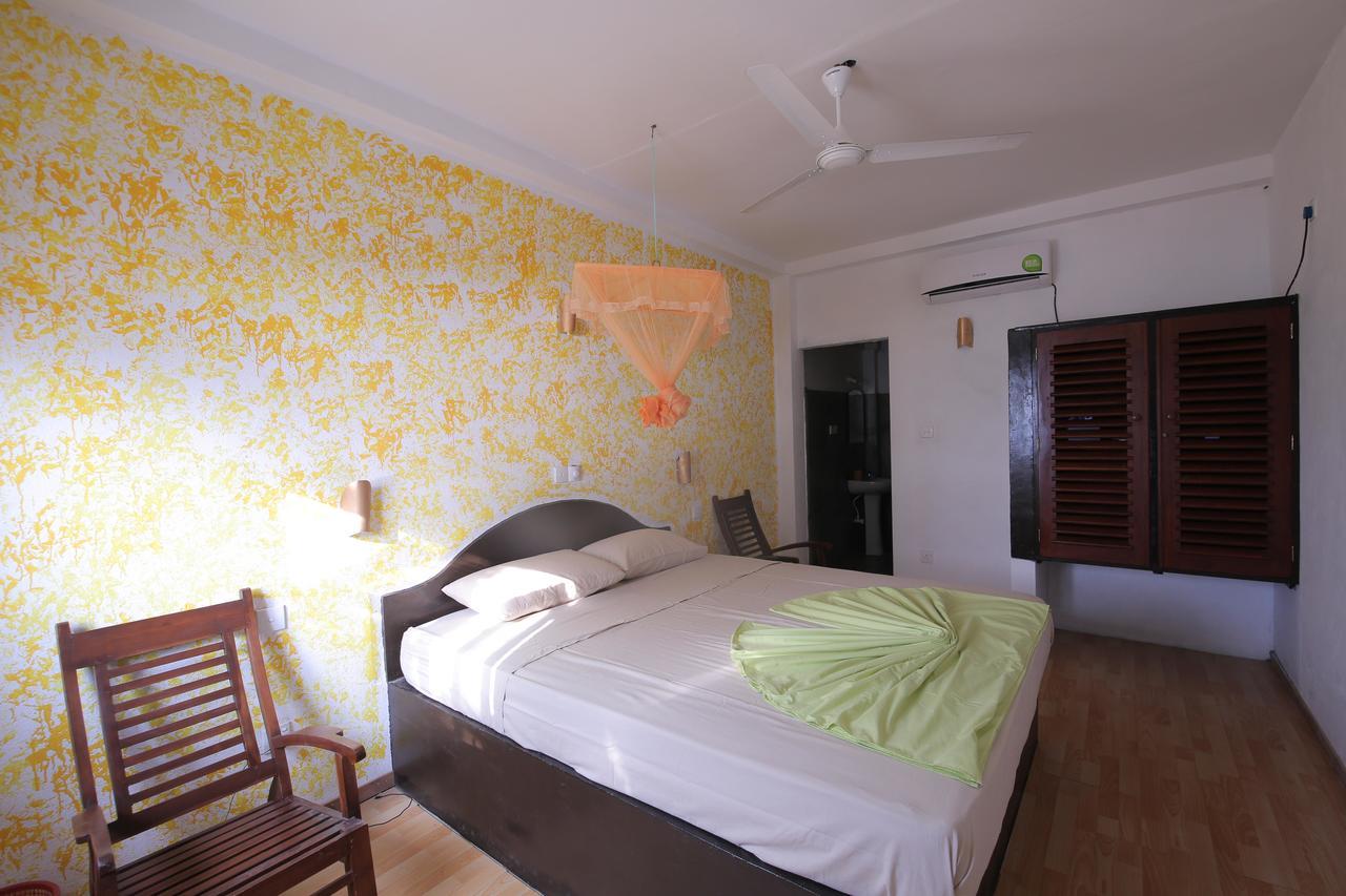 Bed & Breakfast Crocodile 3*