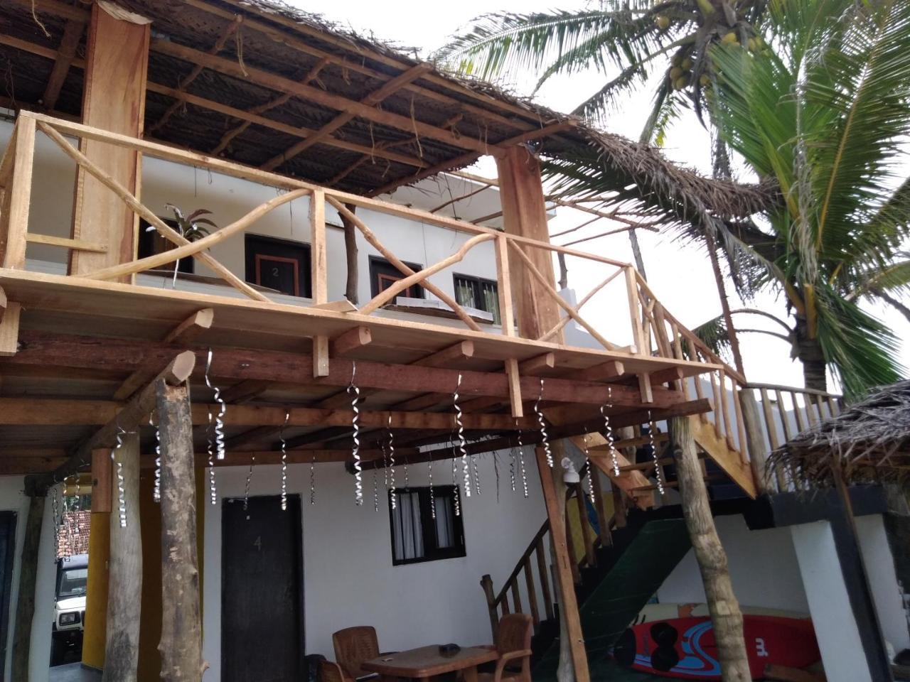 Crocodile Bed & Breakfast Hikkaduwa